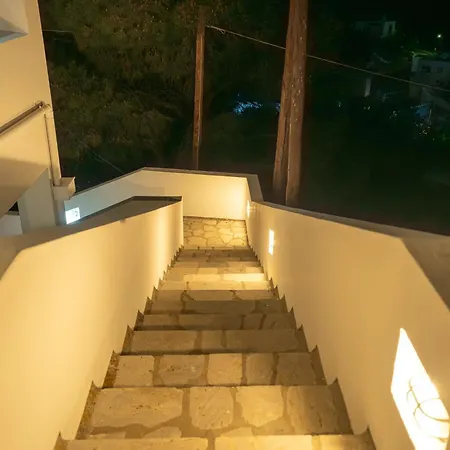 度假居 Semini *
